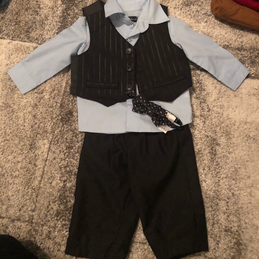 3M Boys bow & vest outfit